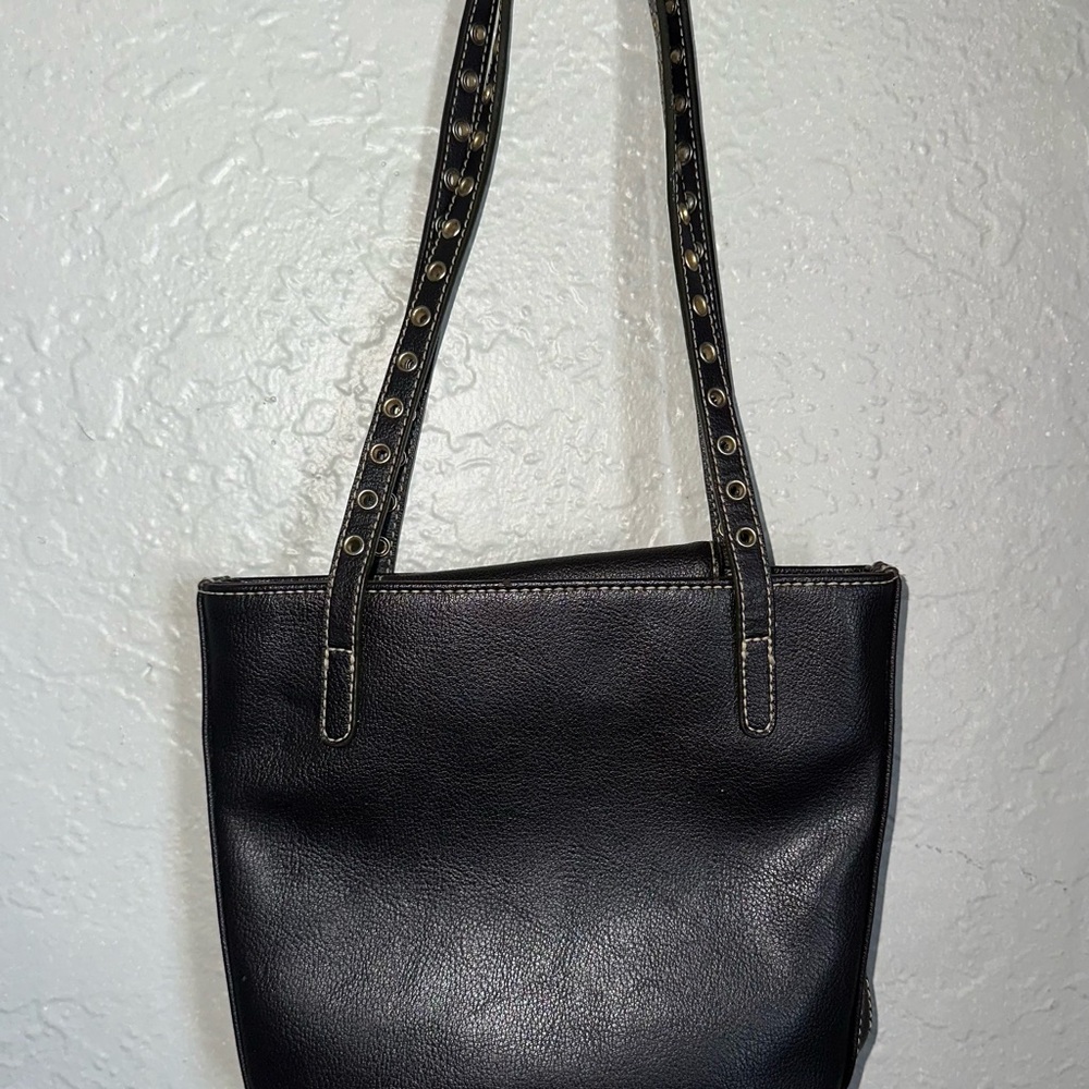 Sleek Black Tote Bag with Stylish Design